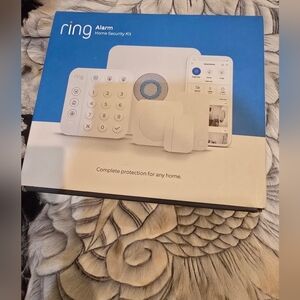 Ring 5 Piece Kit  Alarm Home Security Kit